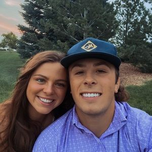 Meet your Posher, Evan